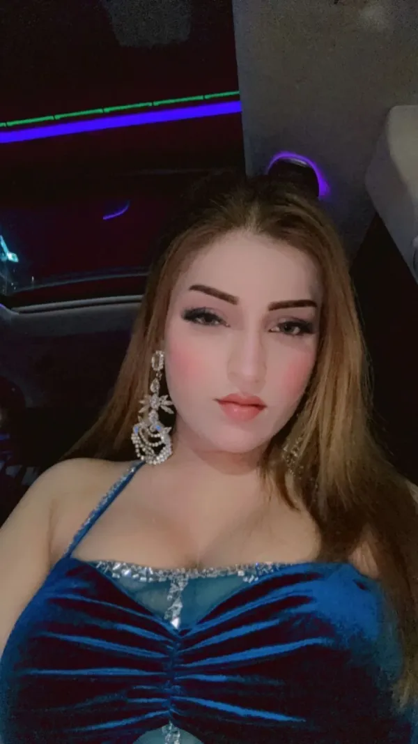 manvi Image