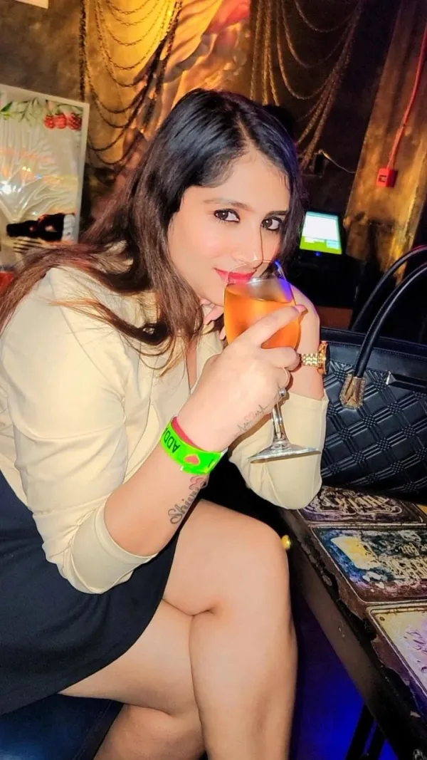 Mumbai Sexy Girl, Indian Call Girl in Mumbai, Busty Escort in Mumbai, Big Boobs Escort, Call Girl , Independent Mumbai Escorts, Escorts Service Mumbai